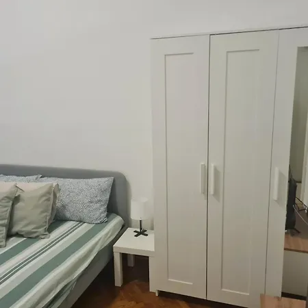 Casa Piazza Oberdan Apartment